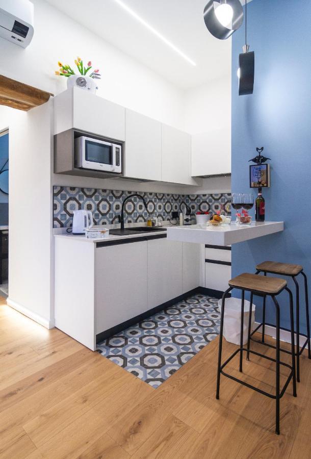 Elite House Parking Free Small Car Appartement