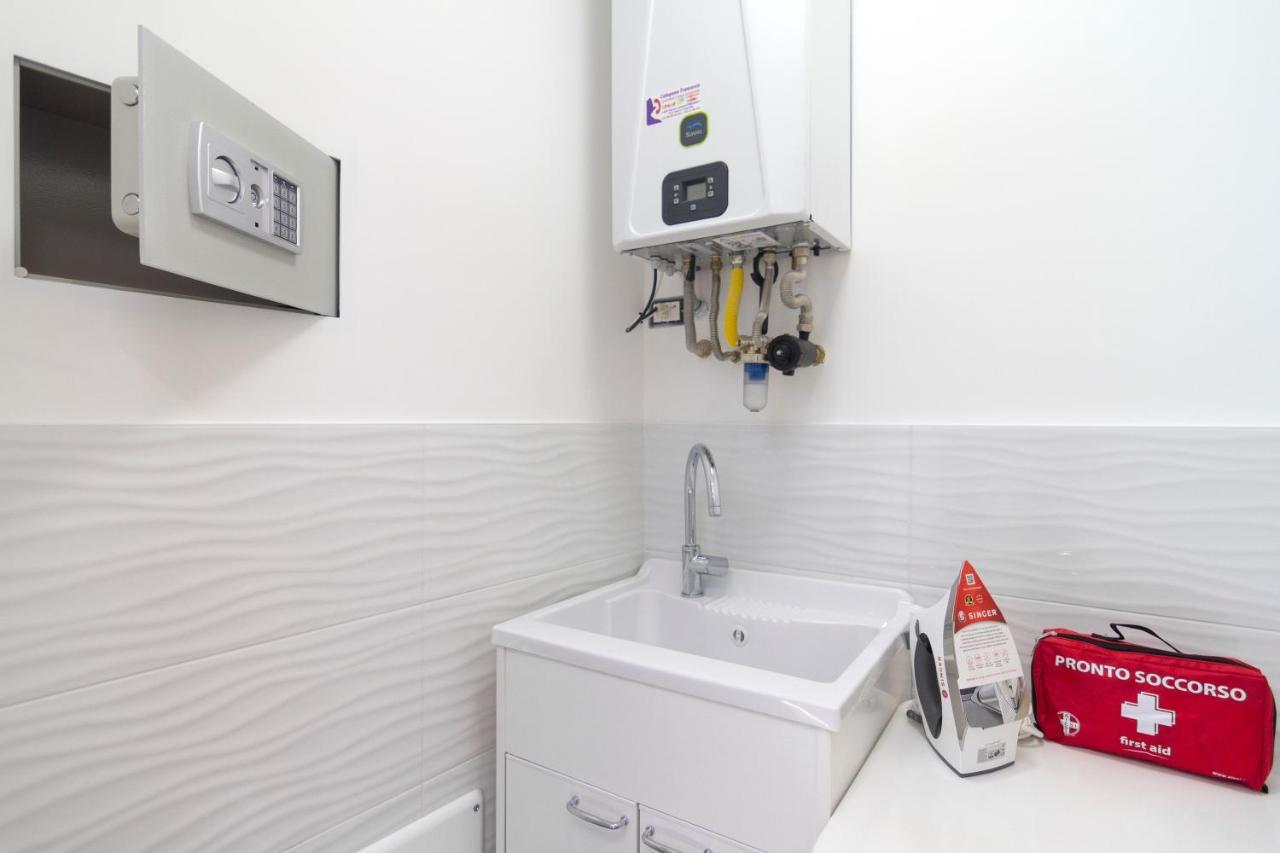 Apartment Elite House Parking Free Small Car Naples