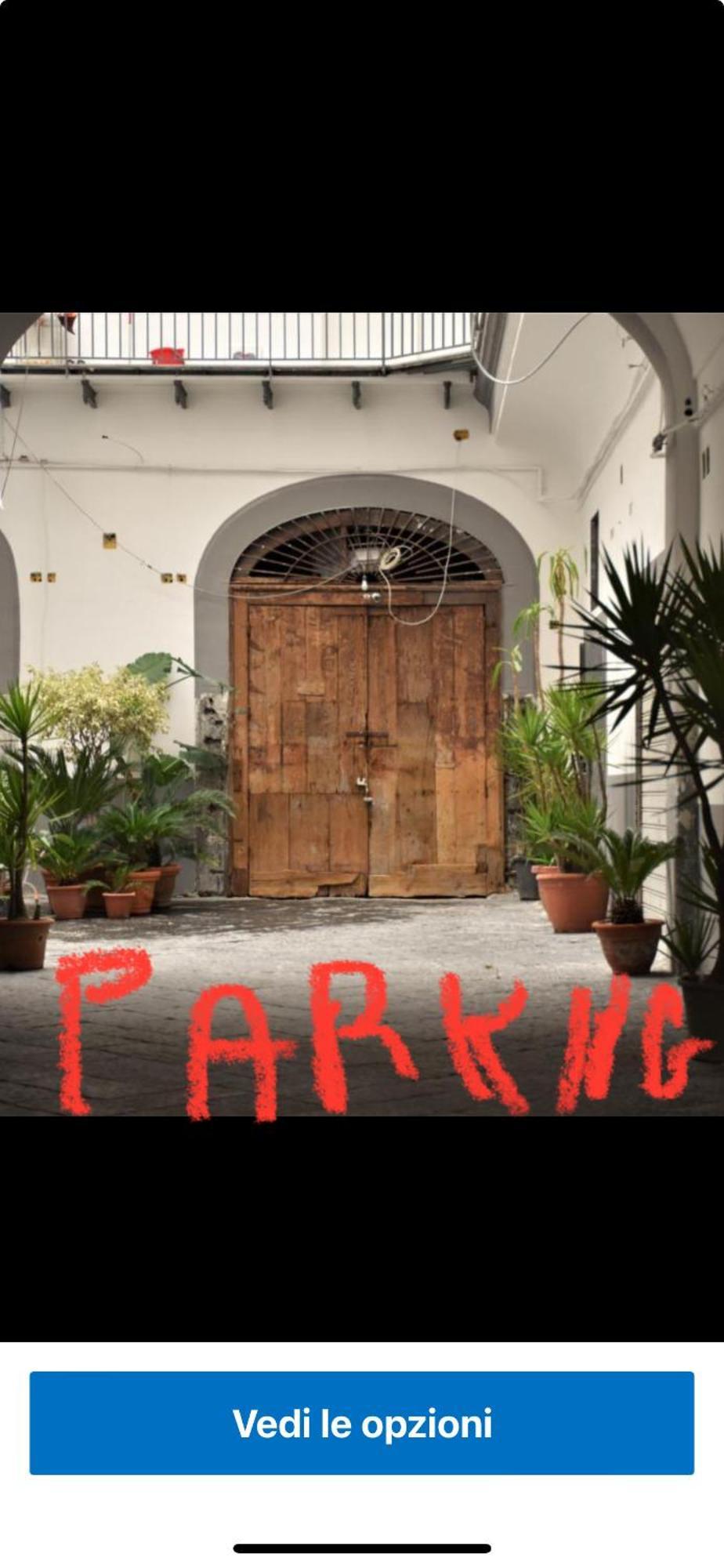 Elite House Parking Free Small Car